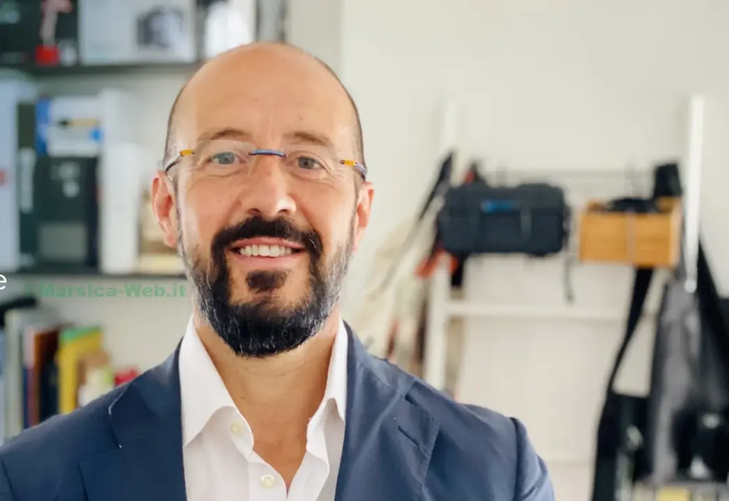 Un Nuovo Capitolo Per La Polit