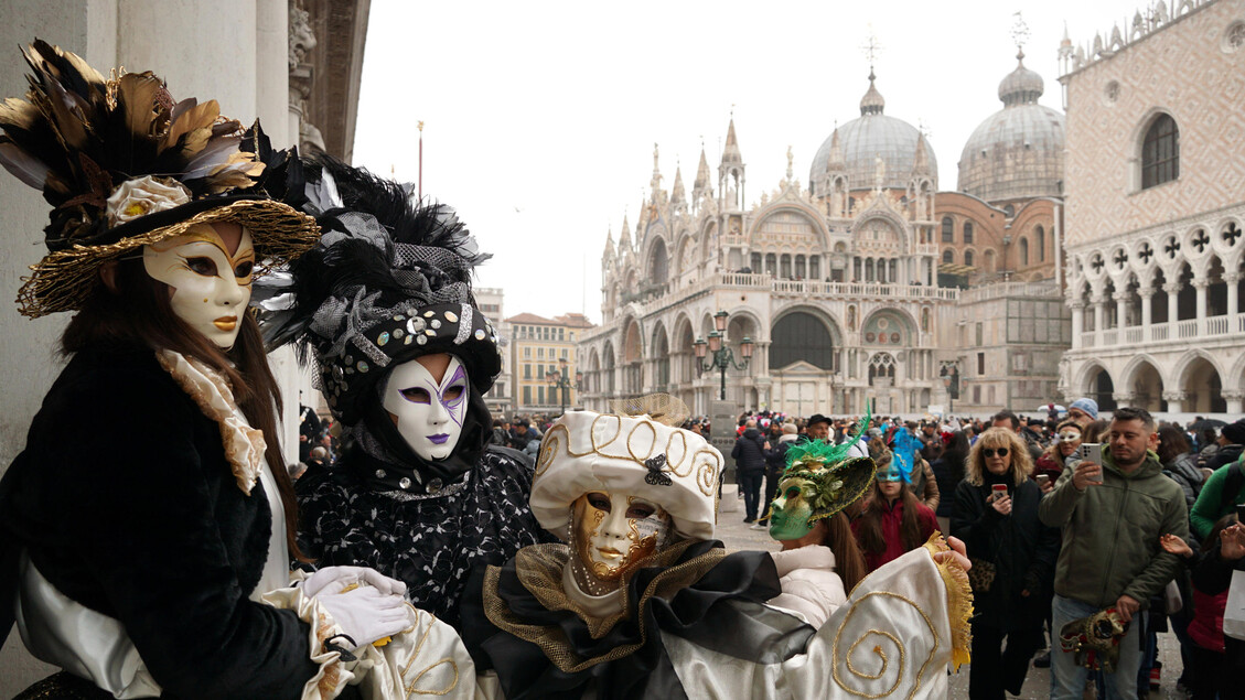 Venezia2C Carnevale E Zone Ross