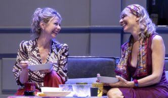 Vicini Di Casa3A La Commedia Su