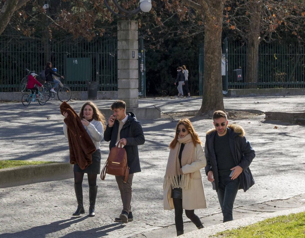 Weekend Di Sole E Pioggia3A Alt