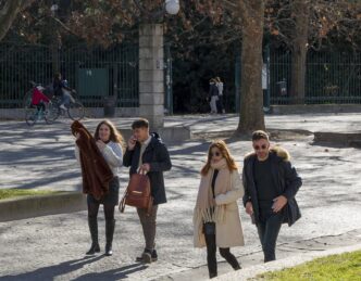 Weekend Di Sole E Pioggia3A Alt