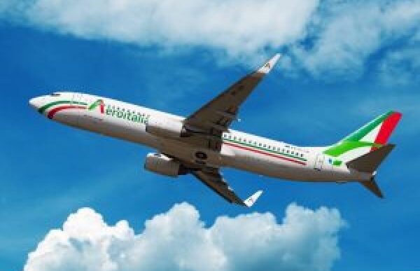 Aeroitalia aumenta i collegame