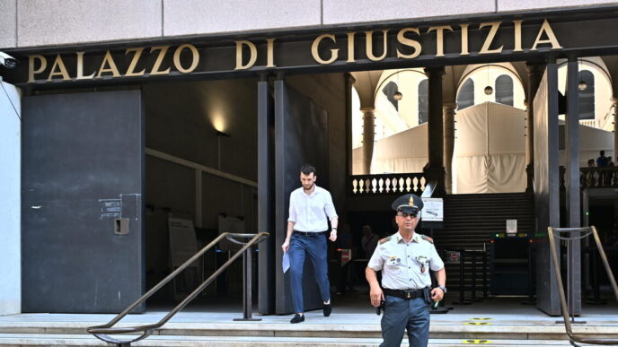 Aggressione A Genova3A Luca Iac