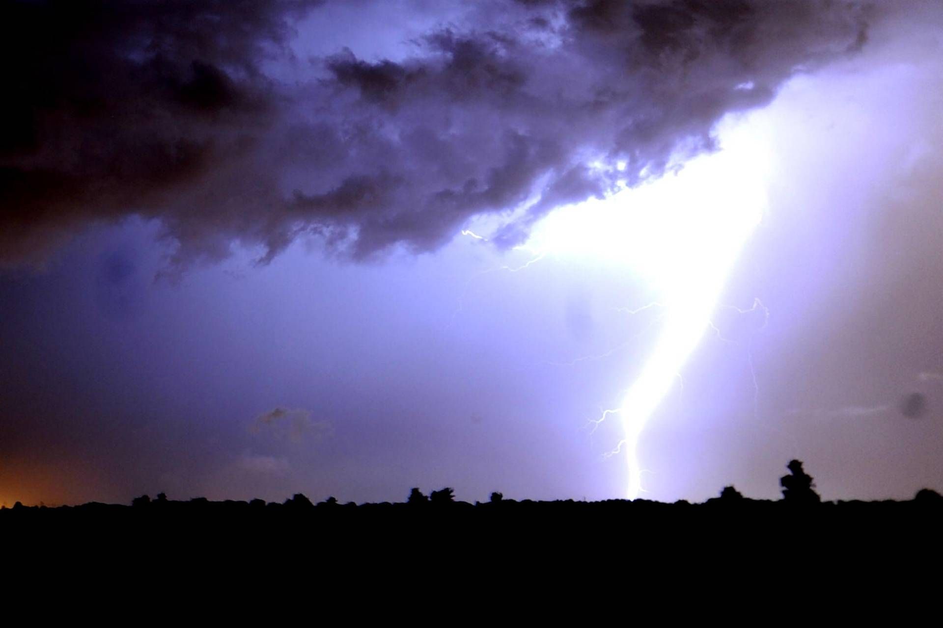 Allerta Meteo In Italia3A Le28099Arr