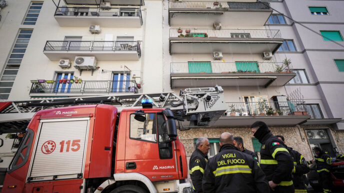 Allerta Sismica A Napoli3A In C