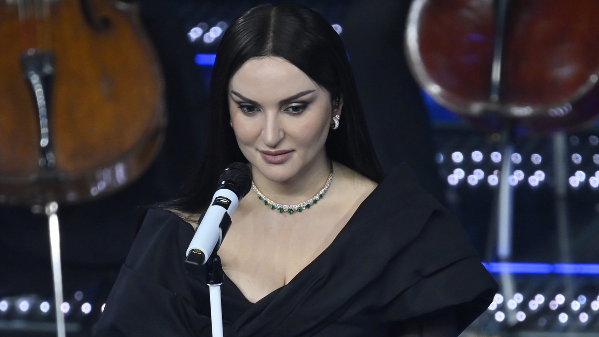 Arisa E Walter Ricci3A Una Stor