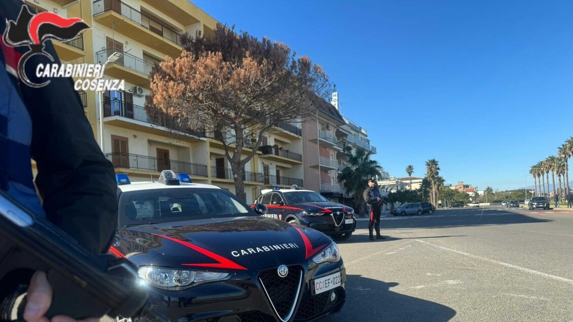 Arrestata Giovane Con Hashish