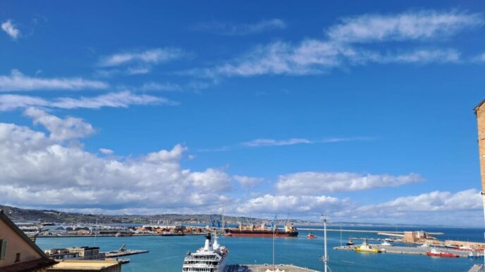 Arresto Al Porto Di Ancona3A Un