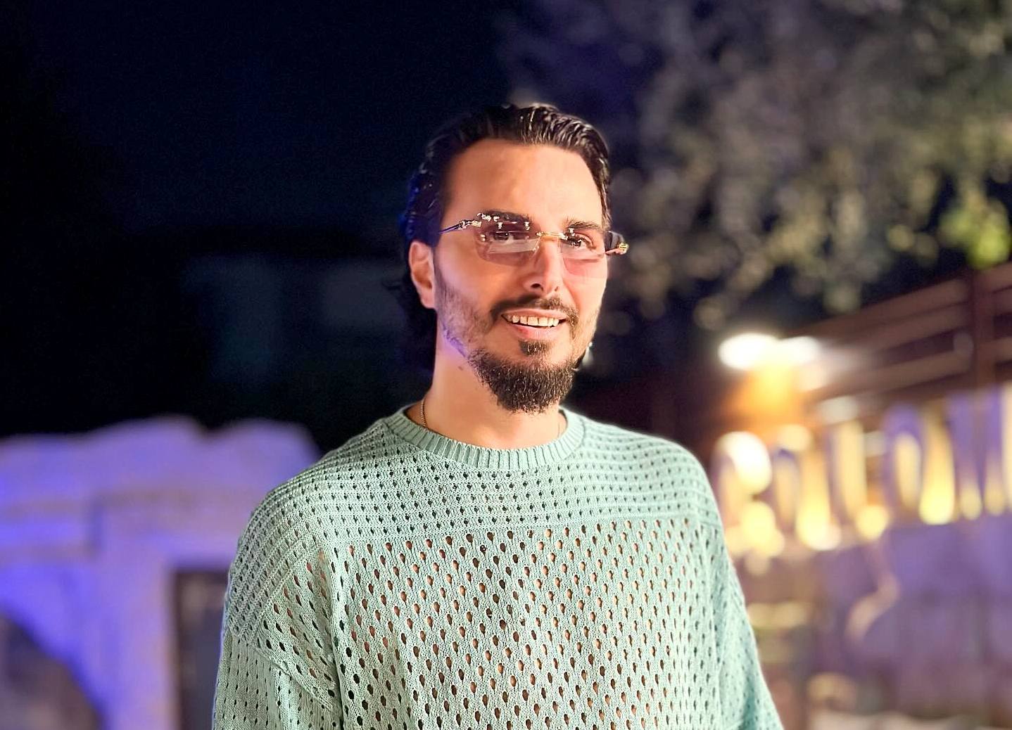 Assoluzione Per Il Cantante Ne