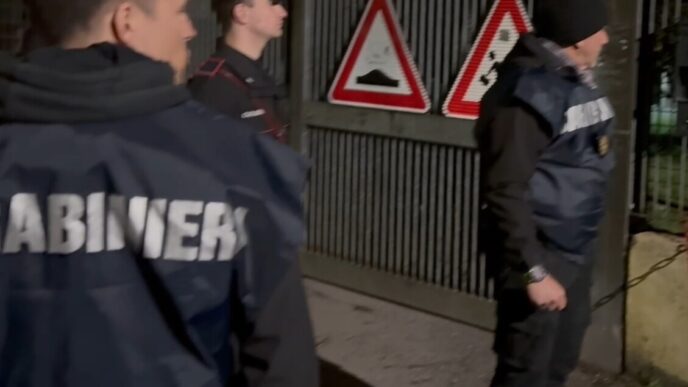 Blitz Dei Carabinieri Contro I