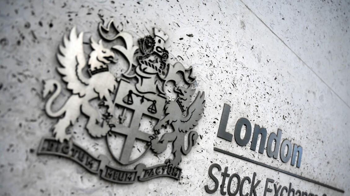 Borse Europee In Stallo3A Parig