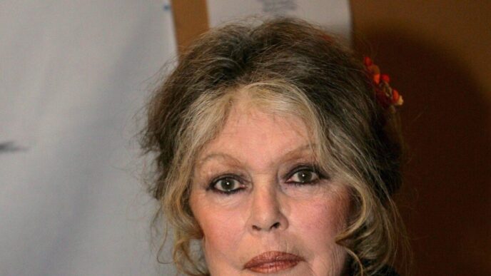 Brigitte Bardot3A La Lotta Per