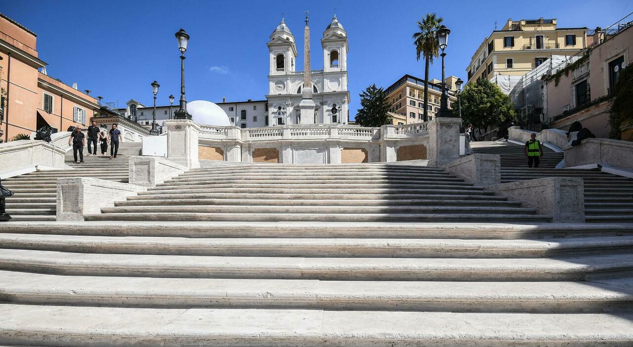Caduta Da Un Parapetto A Roma3A