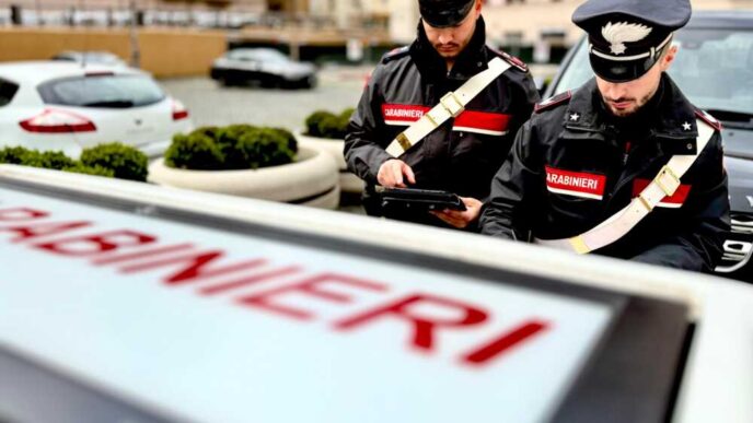 Carabiniere In Abiti Civili Ar