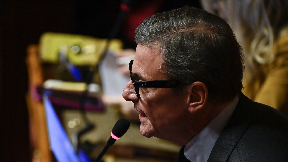 Carlo Calenda Critica La Deriv