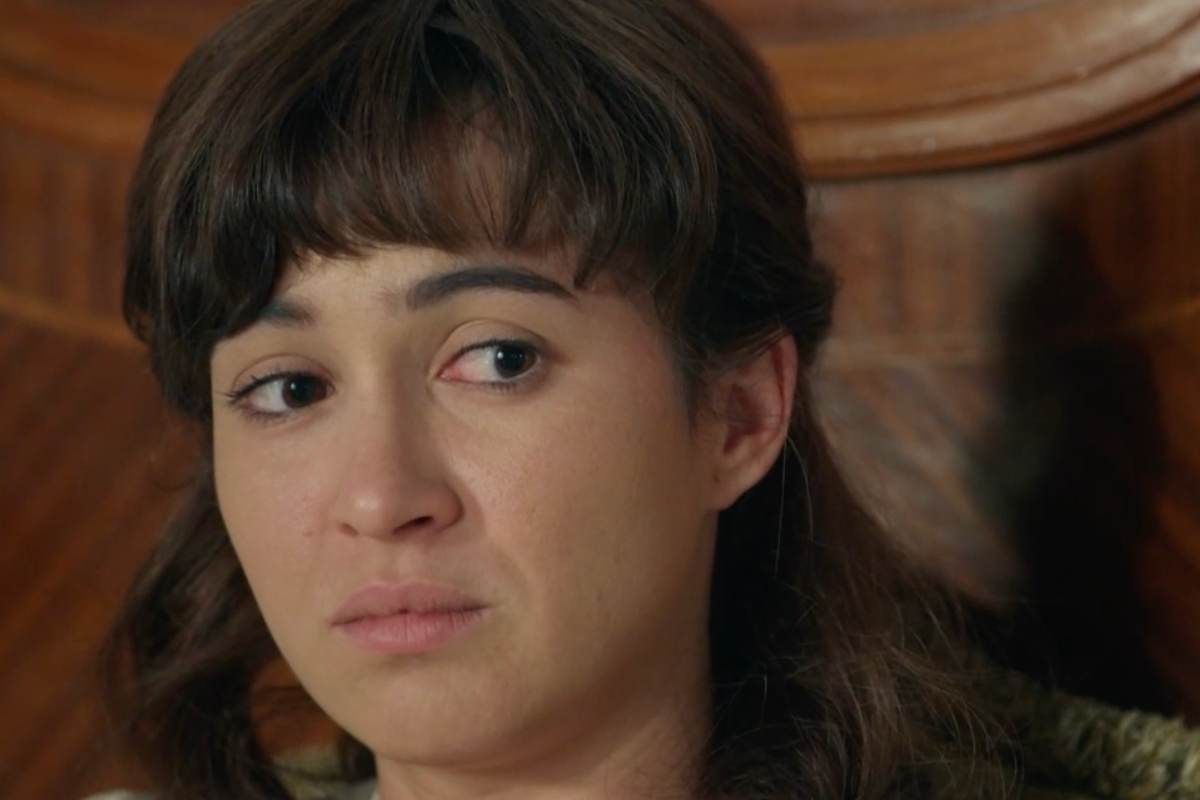 La Promessa, Catalina confessa tutto a Manuel