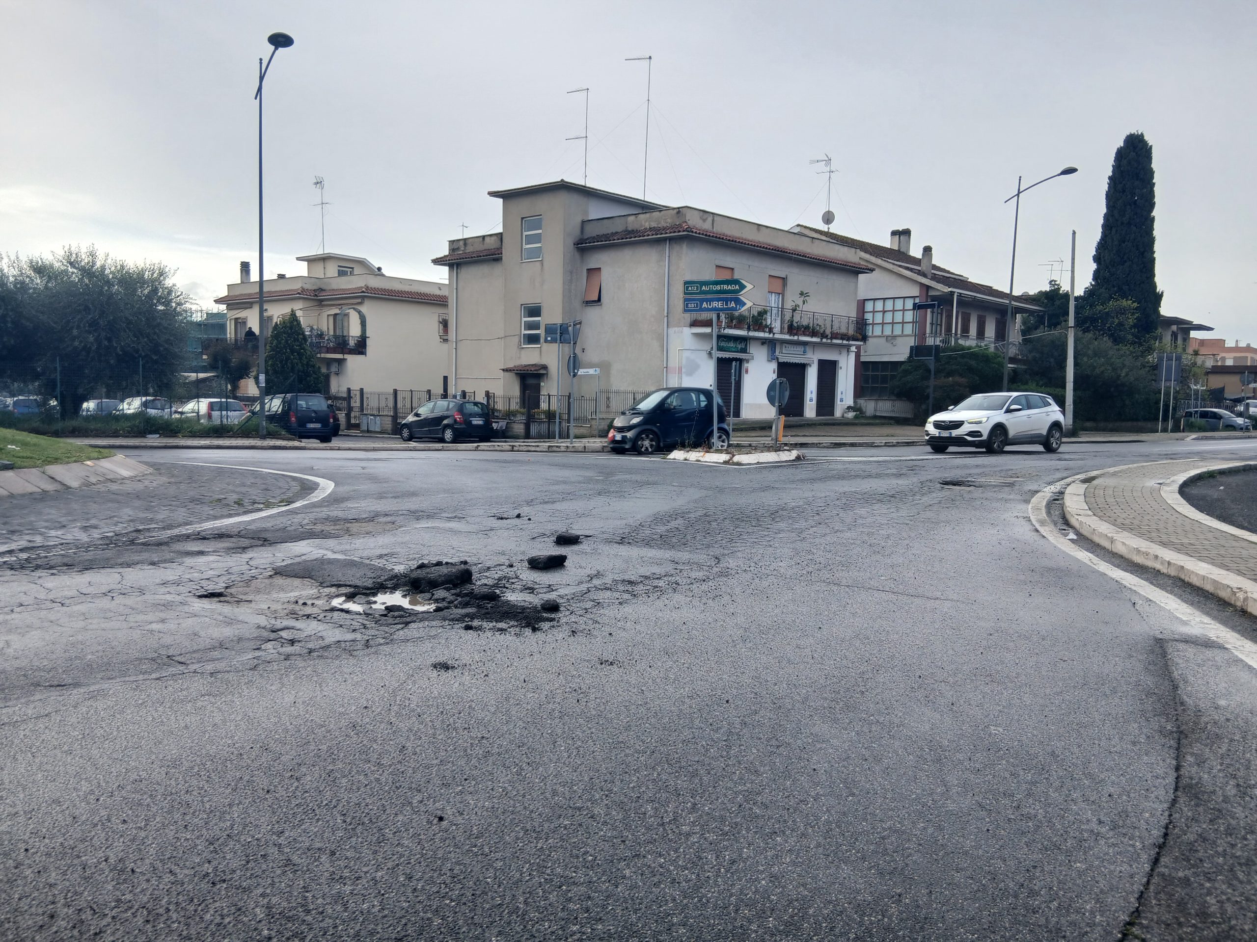Cerveteri Affonda Tra Strade D