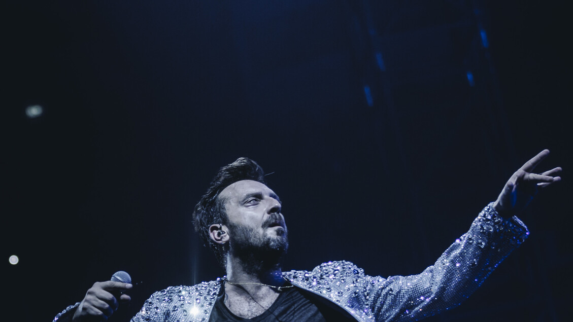 Cesare Cremonini Annuncia Il T