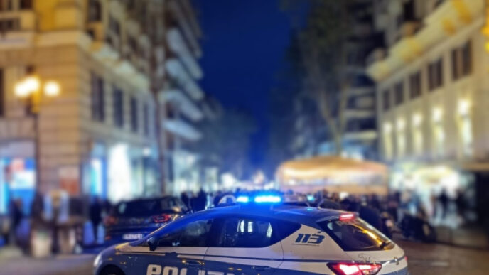 Chiusura Di Un Locale Al Vomer