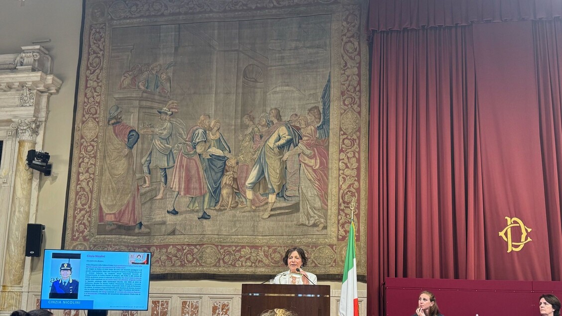 Cinzia Nicolini Premiata Tra L