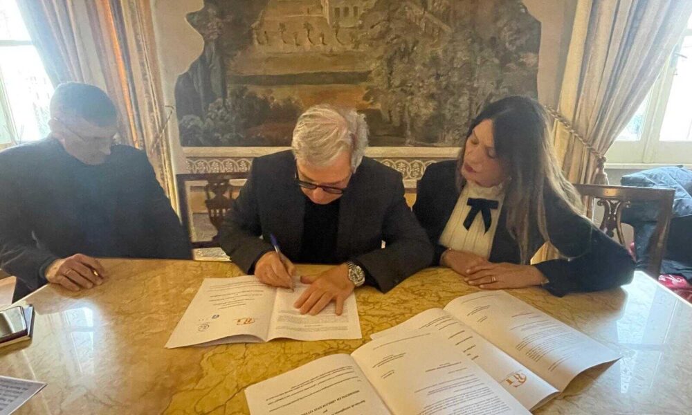 Cisterna Lancia Un Nuovo Centr
