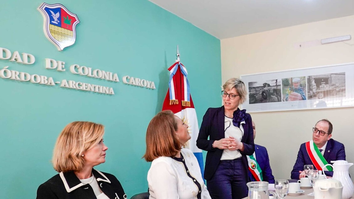 Colonia Caroya Celebra 147 Ann