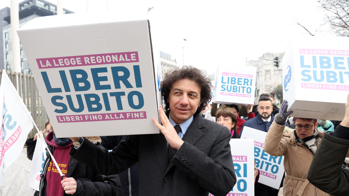 Corte Costituzionale Di Nuovo