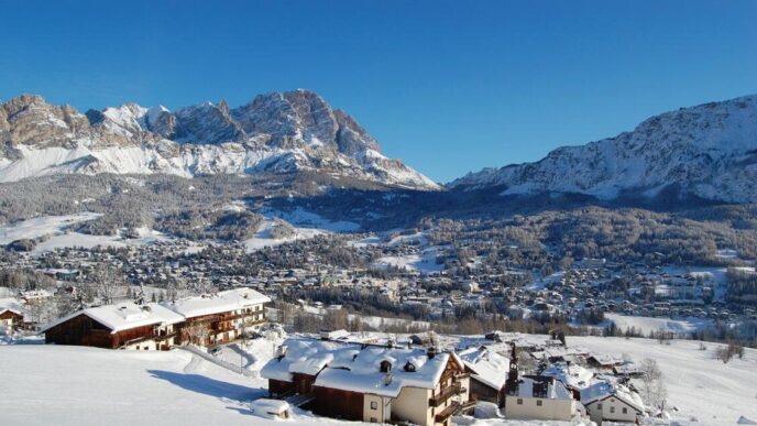 Cortina D27Ampezzo Celebra La L