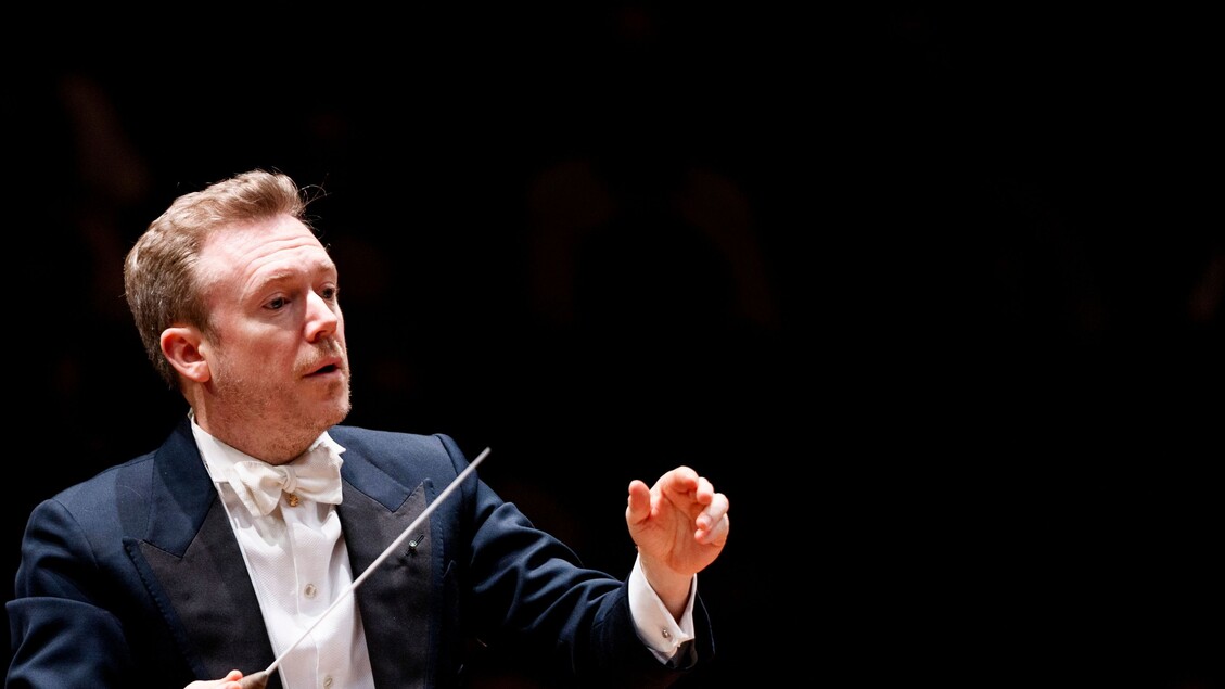 Daniel Harding Dirige A Santa
