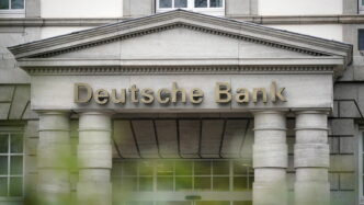 Deutsche Bank Annuncia Tagli E