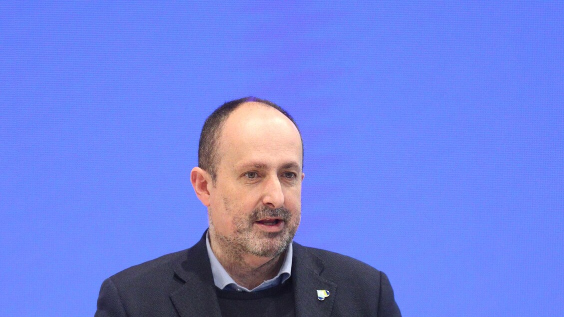 Dimissioni Del Presidente Dell