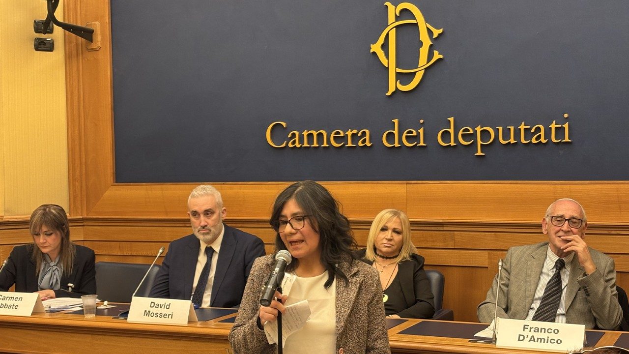 Discriminazione Al Lavoro3A Ele