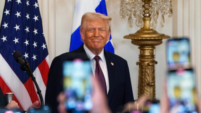 Donald Trump Anticipa Progress