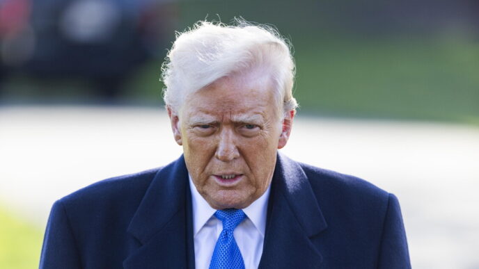 Donald Trump Attacca Il Dirett