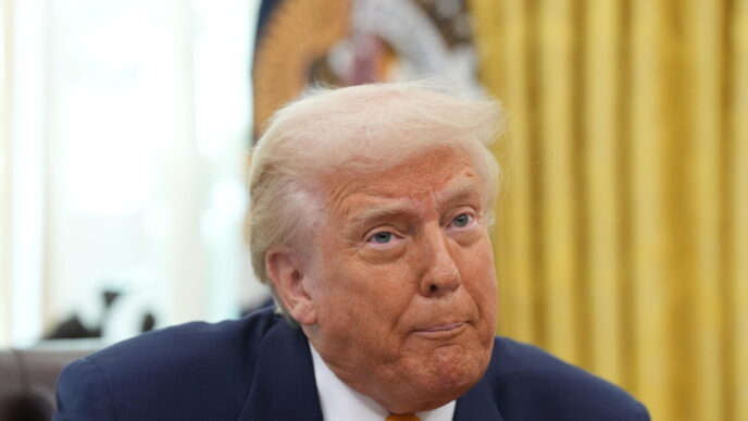 Donald Trump Minaccia Dazi Rec