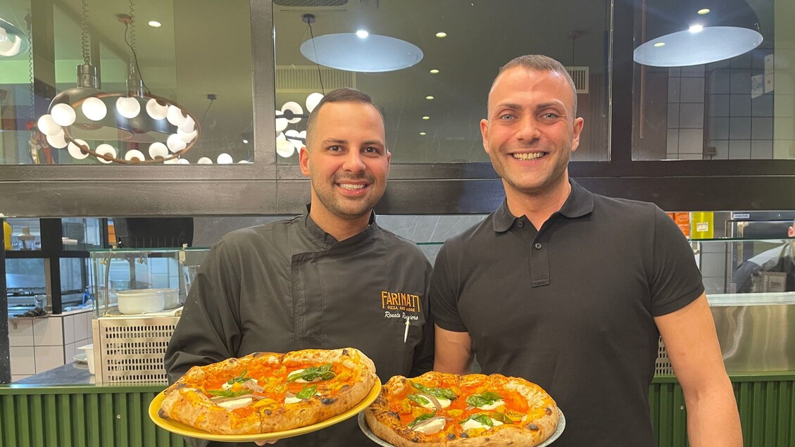 Due Pizzaioli Uniscono Tradizi