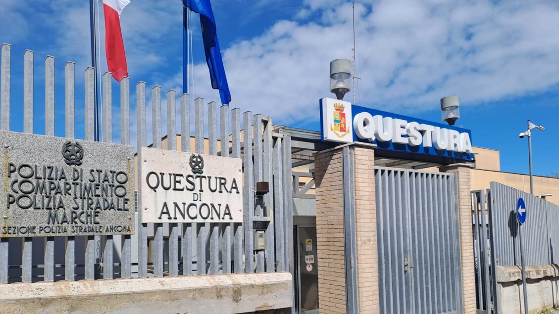 Ecco Come La Polizia Ha Fermat