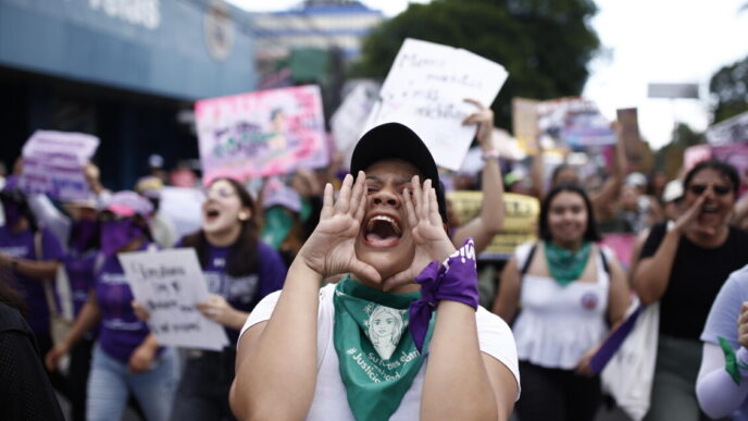 El Salvador3A Un Regime Ibrido
