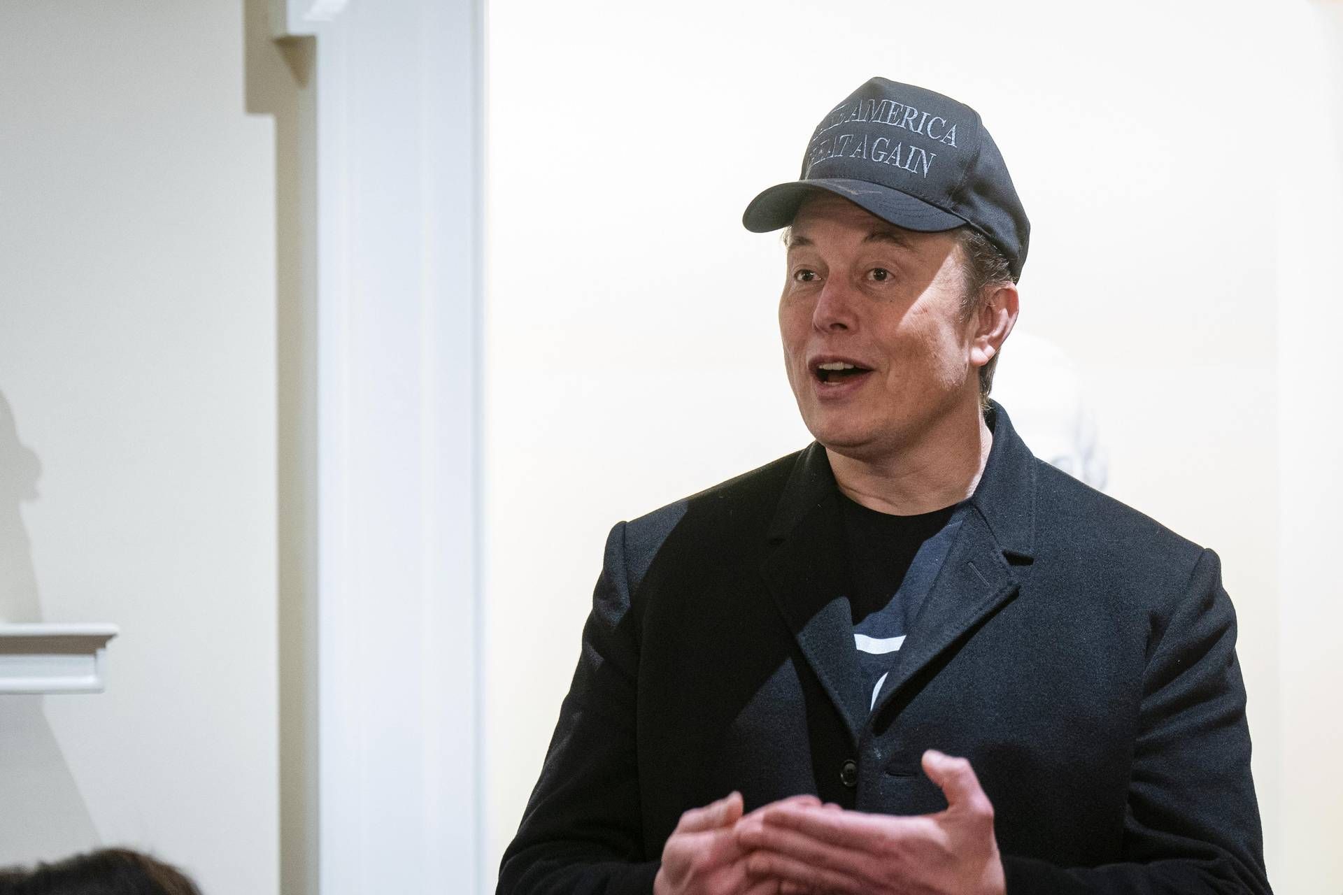 Elon Musk Accoglie Il Suo 14C2B0