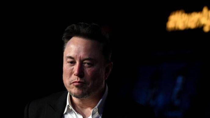 Elon Musk E Le Richieste Ai Di