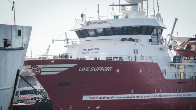 Emergenza Umanitaria3A Life Sup