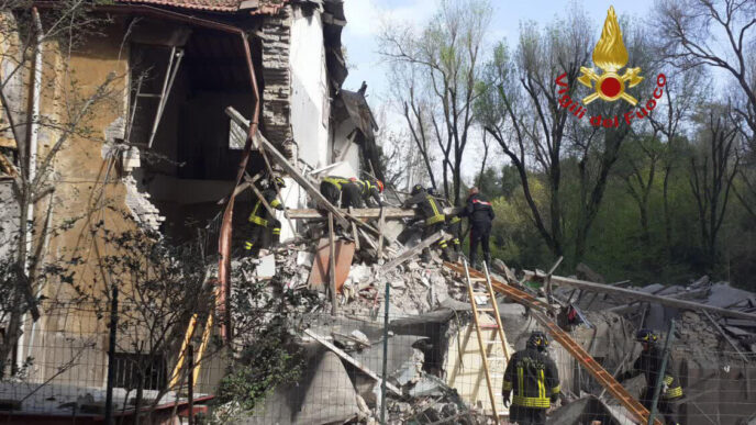 Esplosione A Monteverde3A Croll