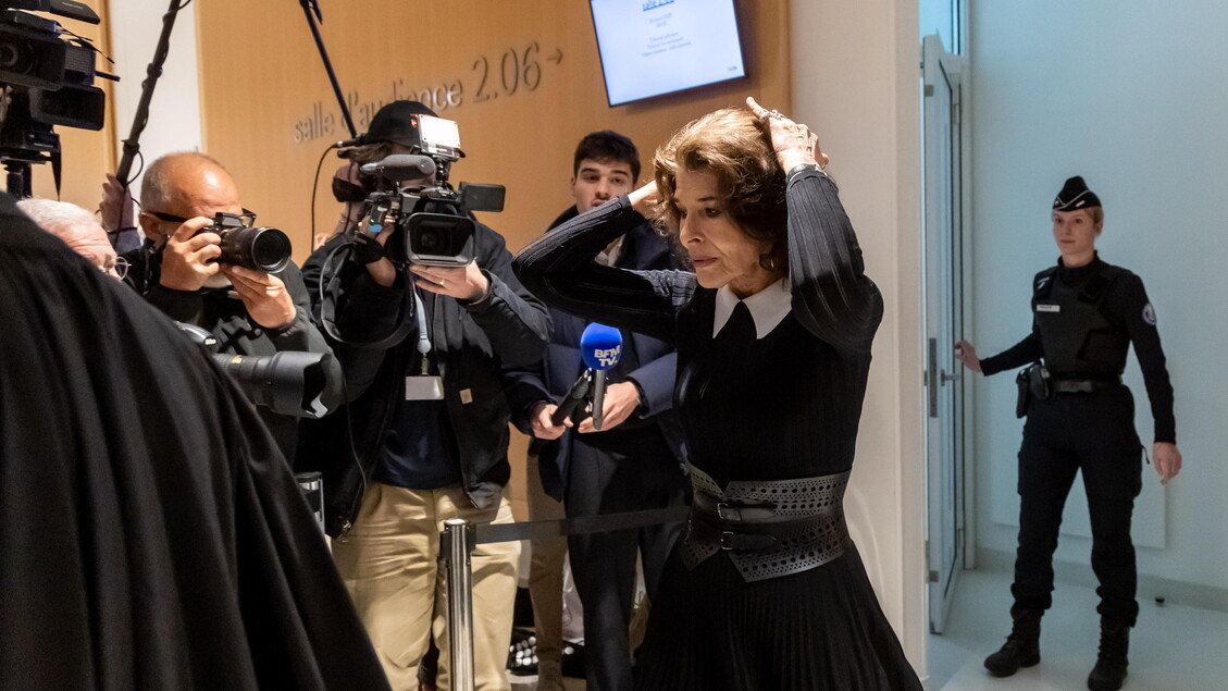 Fanny Ardant Difende Gc3A9Rard De