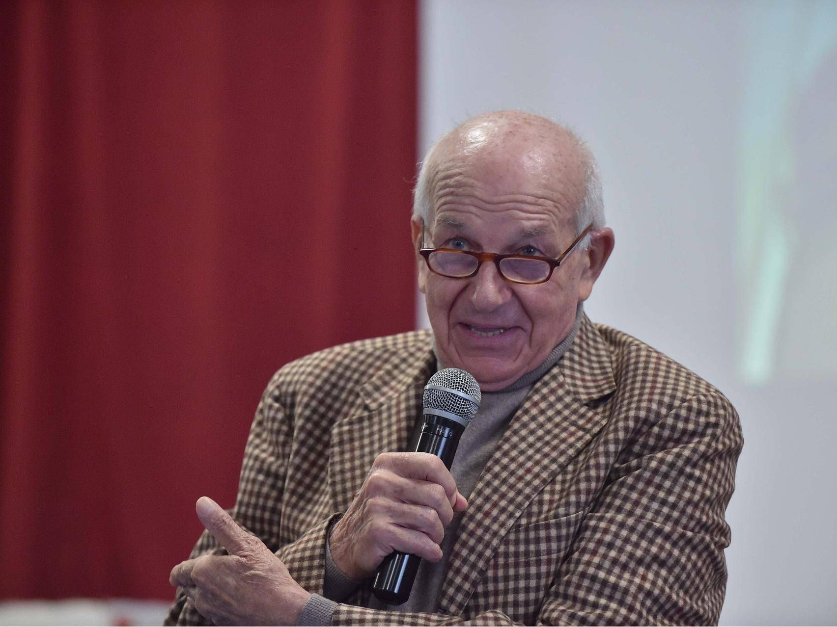 Fausto Bertinotti E Il Manifes