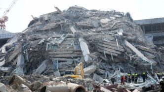 Forte Terremoto Di Magnitudo 7