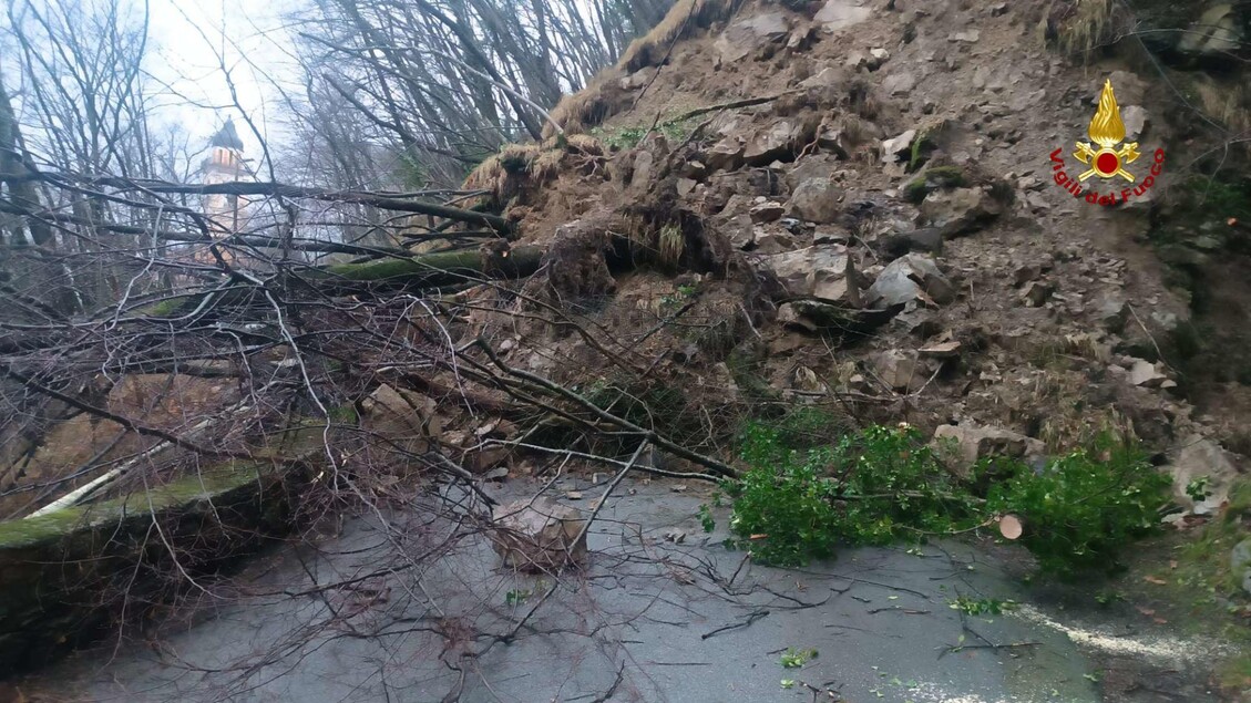 Frane Colpiscono L27Entroterra