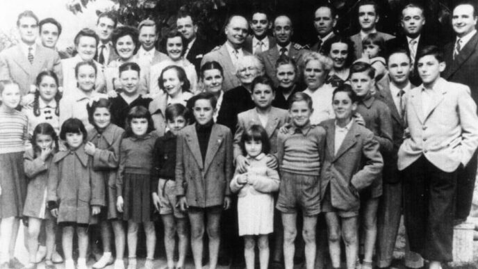 Fratelli Guzzini3A Un Viaggio A