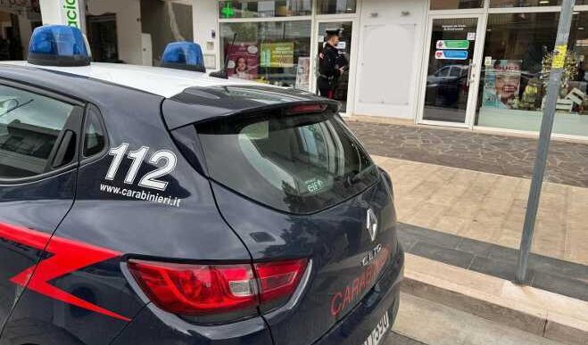 Furto In Una Farmacia Di San F