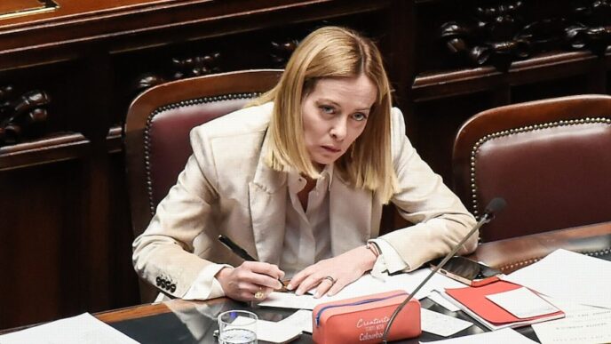 Giorgia Meloni3A L27Italia Non D
