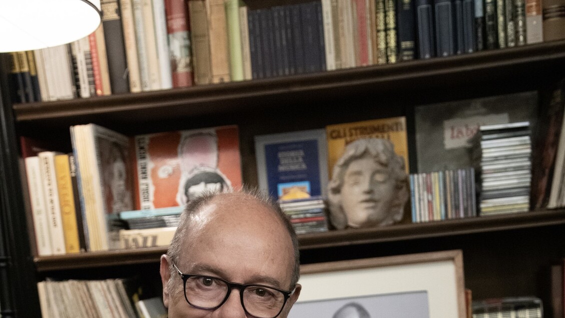 Grande Attesa Per La Prima Edi